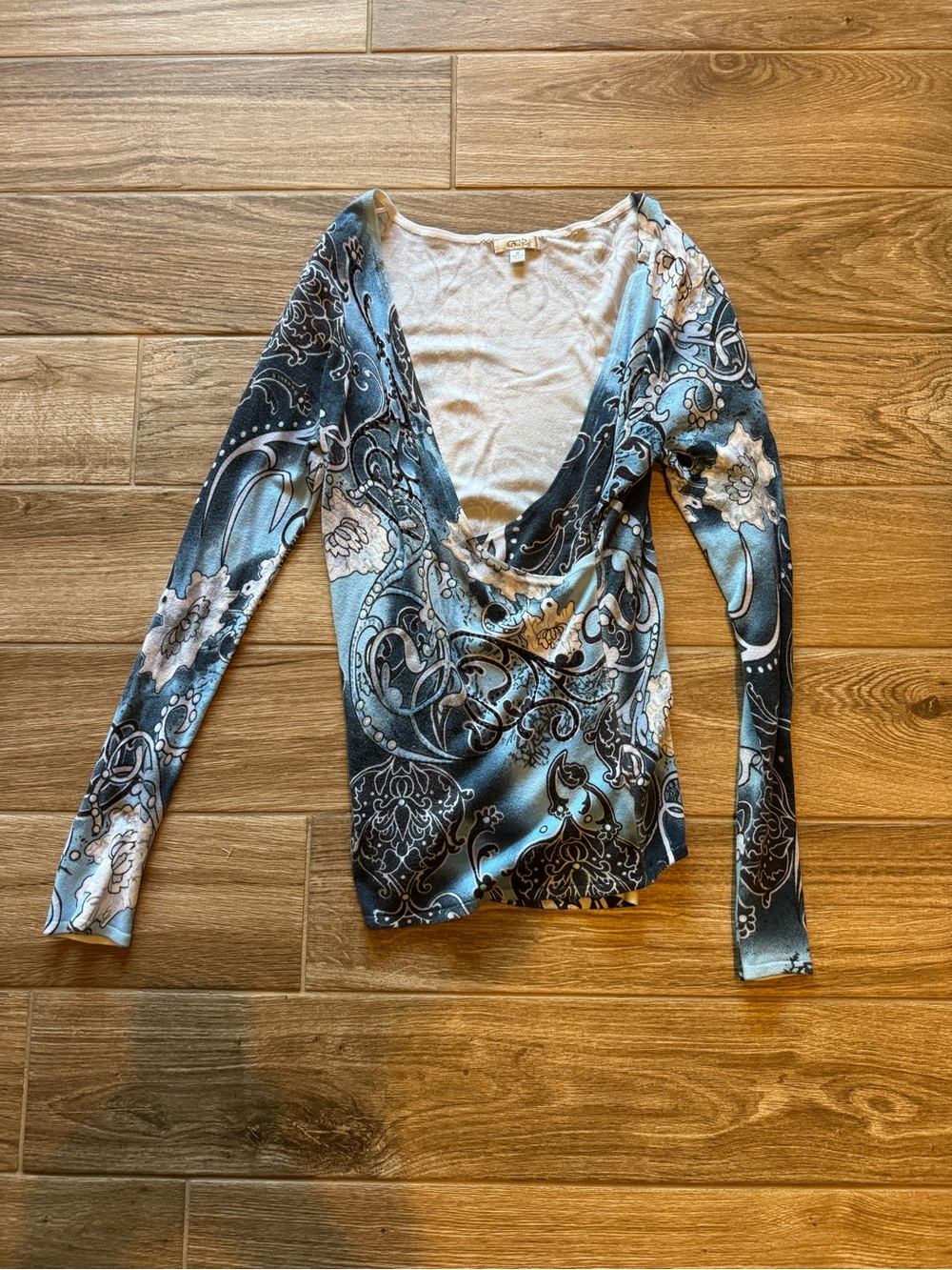 Cache Blue and White Paisley Drape V-Neck Top
